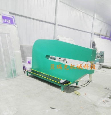 标志牌铆接机，交通标志牌自动铆接机